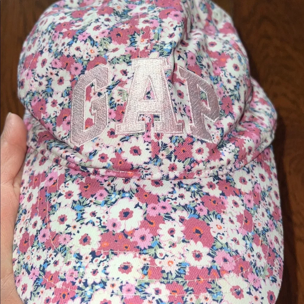 GAP Girls Pink White Floral Cap